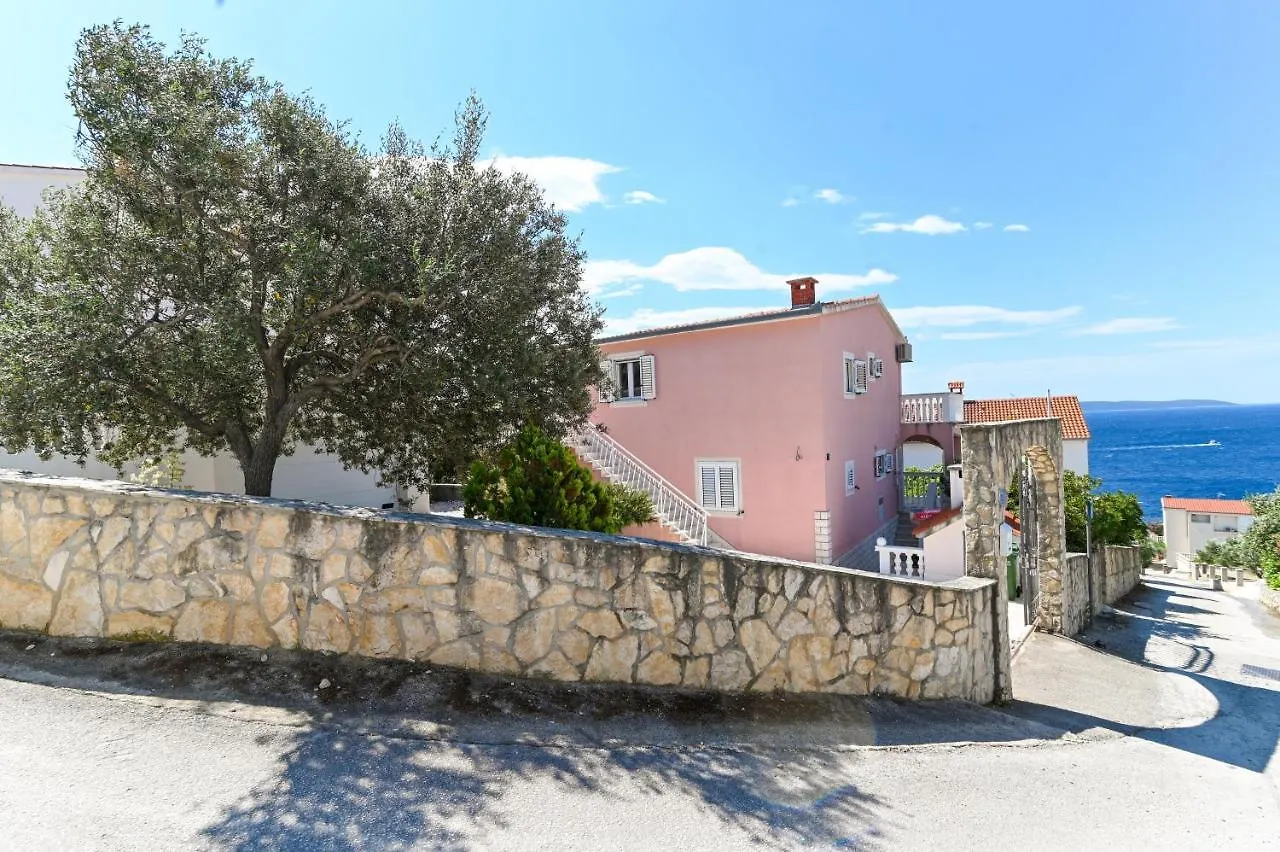 Villa Grande Vista - Spacious 3 Bedroom Apartment With Large Terrace And Fantastic Sea View Trogir Croatia